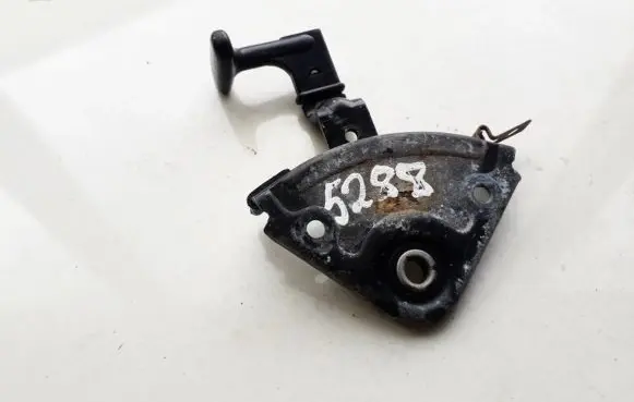 Audi A6 S6 C4 4A Engine bonnet (hood) release handle