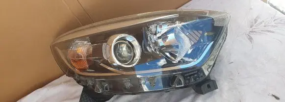 Renault Captur Headlight/headlamp 