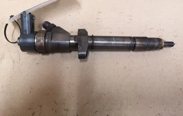 Renault Laguna II Fuel injector 0445110084