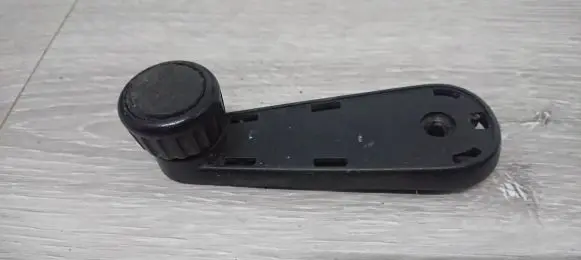Volkswagen Golf II Front door window winding handle 