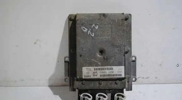 Ford Focus Engine control unit/module 12A650