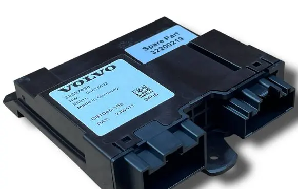Volvo S90, V90 Engine control unit/module ECU Z81 32200219