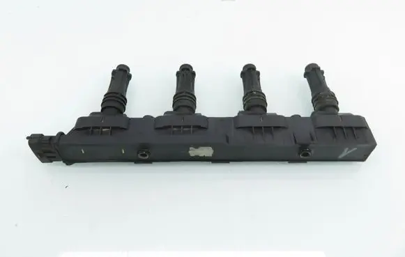 Opel Corsa C High voltage ignition coil 0221503472