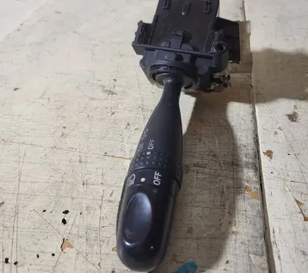 Toyota Corolla E120 E130 Indicator stalk 173681