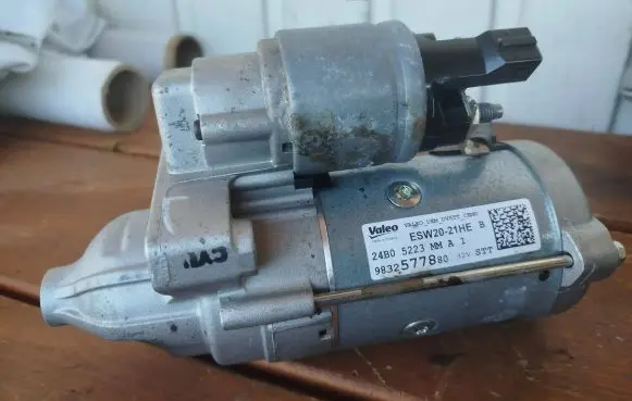 Citroen C5 Aircross Starter motor 9832577880
