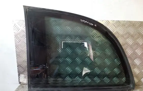 Opel Zafira A Rear side window
