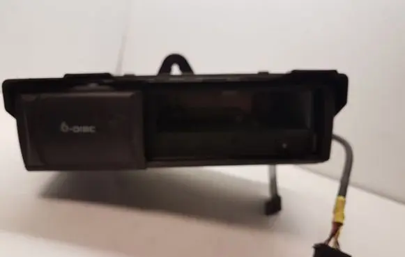 Volkswagen Touareg I CD/DVD changer 1J6035111