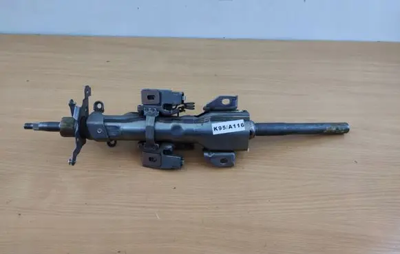 Mazda CX-7 Steering wheel axle set 7548050