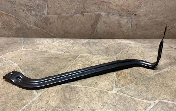 Battery bracket