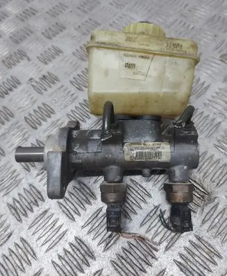 Mercedes-Benz ML W163 Master brake cylinder 26051383041