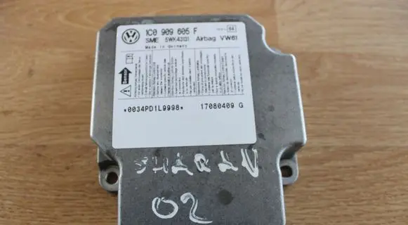 Volkswagen Sharan Airbag control unit/module 1C0909605F
