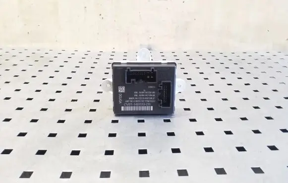 Ford Kuga II Door control unit/module CV6T14B533DB AV6N14C237BB AV6N14C108AK