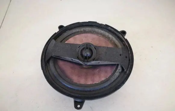 Audi A3 S3 8L Front door speaker 8d9035412b