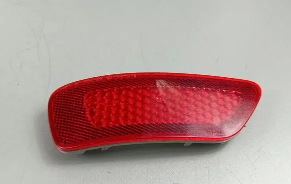 Jeep Grand Cherokee Rear tail light reflector 