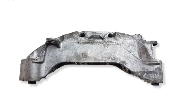 Opel Grandland X Engine mounting bracket 9674960380