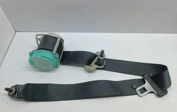 Nissan Note (E11) Rear seatbelt 88845BH05A 045520 501XC6E1XN