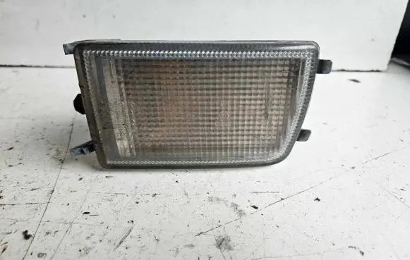Volkswagen Golf III Front indicator light 1H0953155D