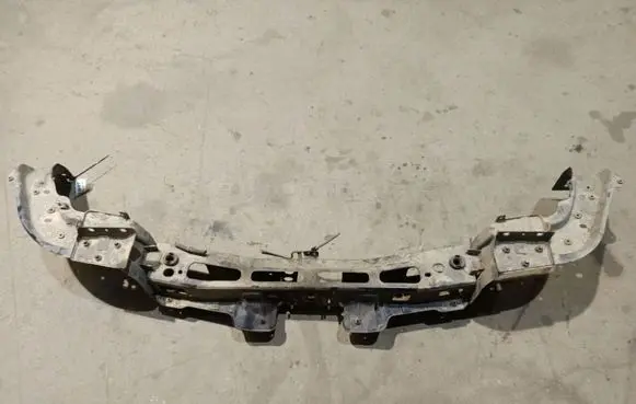 Fiat Doblo Radiator support slam panel