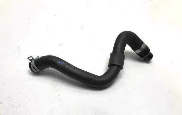 Volvo XC40 Engine coolant pipe/hose 32138727
