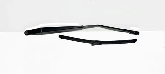 Skoda Octavia Mk3 (5E) Front wiper blade arm 5E1955410 13435