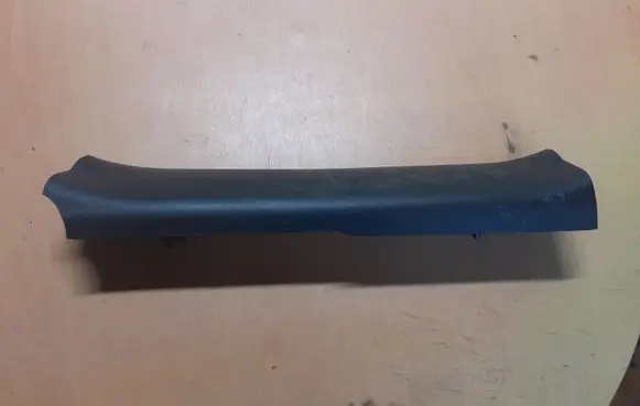Mazda CX-7 Rear sill trim cover EG2168740