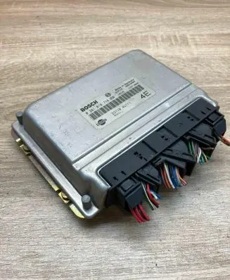 Nissan Almera Tino Engine control unit/module ECU 237104U111 0281010718 4U111