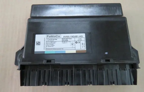 Ford Focus Comfort/convenience module AV6N-19G481-AG
