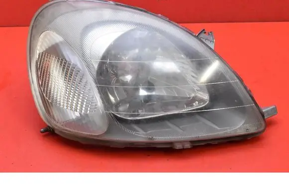 Toyota Yaris Verso Headlight/headlamp