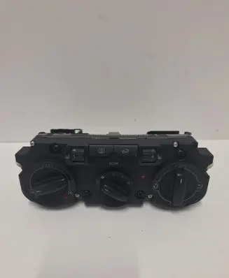 Volkswagen Golf V Climate control unit