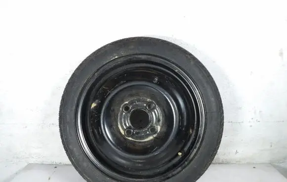 Hyundai Getz R17 spare wheel