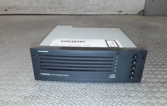 Citroen C4 I Picasso CD/DVD changer 9663723077 96637230XT
