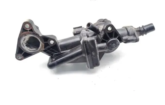 Mercedes-Benz Vito Viano W447 Thermostat/thermostat housing 110611271R