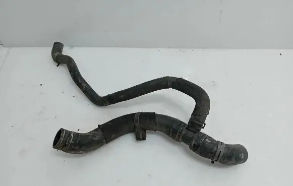 Volkswagen Polo V 6R Engine coolant pipe/hose 323220