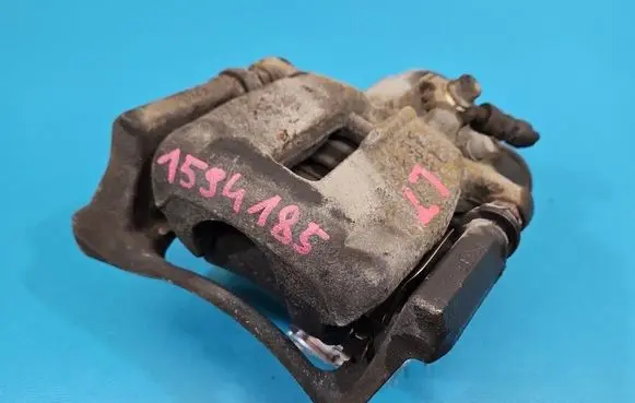 Volkswagen PASSAT B7 Rear brake caliper IMPRK1594185