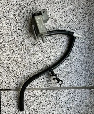 Porsche Panamera (970) Vacuum valve 7PP906270