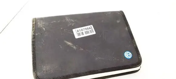 Volkswagen Bora Owners service history hand book 