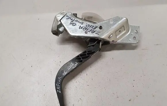Clutch pedal