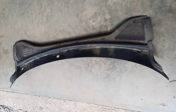 Audi A3 S3 8V Wiper trim 8V5819403