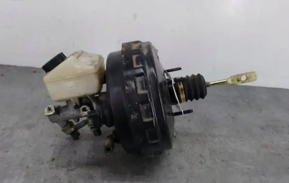 Volvo XC90 Brake booster