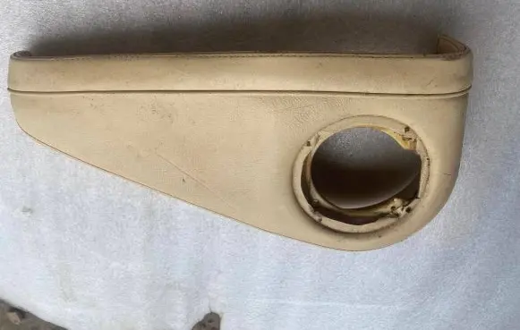 Jaguar XJ X40 Front door speaker cover trim 