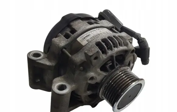 Toyota Auris E180 Generator/alternator 27060-0R090