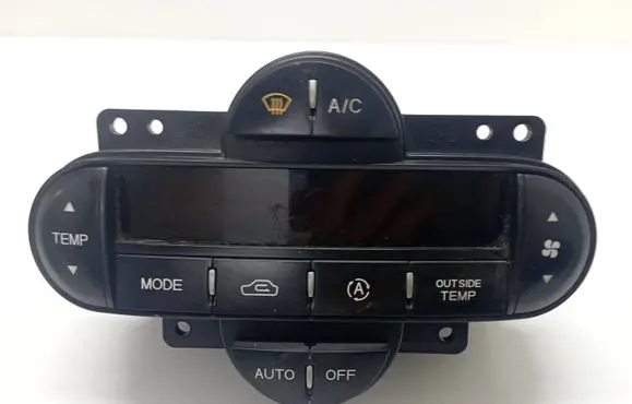 KIA Carens I Climate control unit 0K2FB61190 S315000078