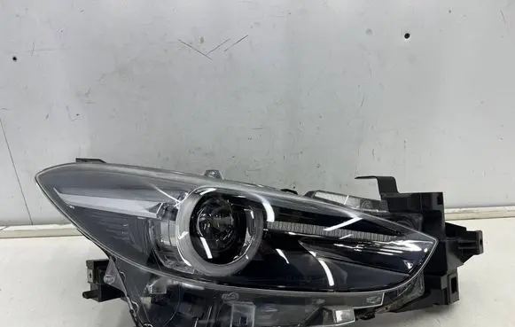 Mazda 3 III Headlight/headlamp bsp551030