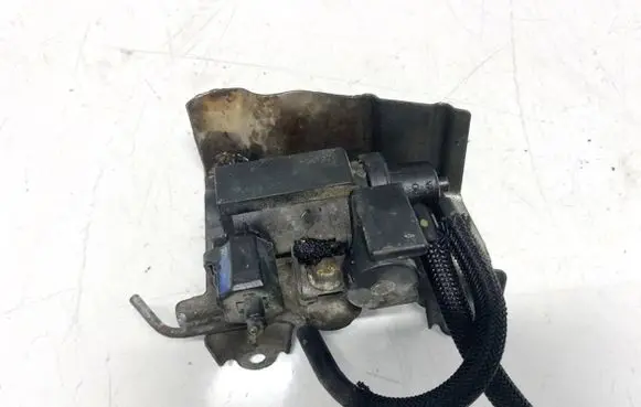 Toyota RAV 4 (XA30) Turbo solenoid valve 258190R011 25819-0R011