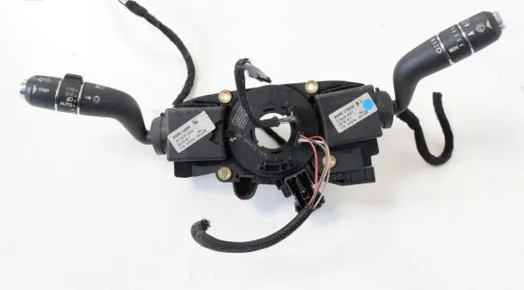 Jaguar XF X250 Indicator stalk 8W8313N064CA