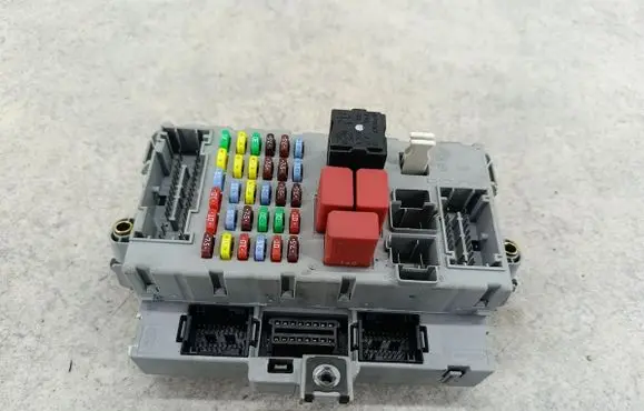 Alfa Romeo 159 Fuse box set 5051335350510423