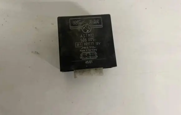 Renault Scenic I Tow bar relay ASTM12 e1021777