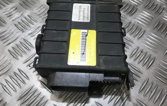 Audi 80 90 B3 Engine control unit/module 0280000718 855907403b