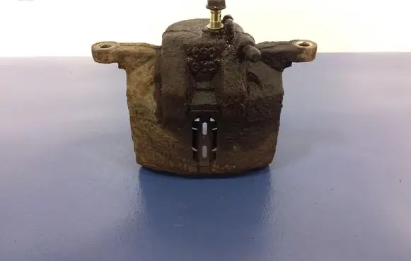 Honda HR-V Front brake caliper