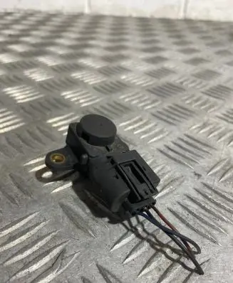 BMW 3 E90 E91 Air pressure sensor 6pd7300
